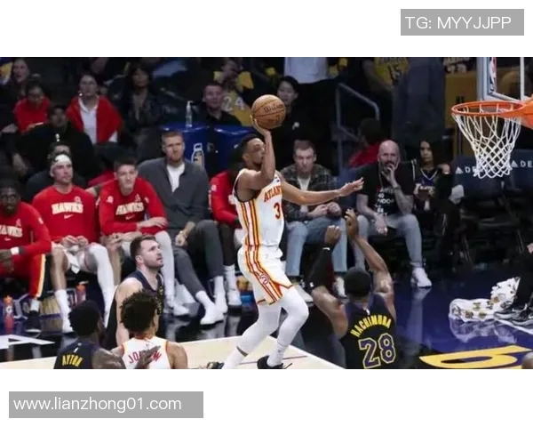 湖人主场战胜步行者，止住两连败