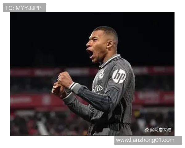 皇马连续六轮不败，稳居西甲榜首，坐拥4分领跑巴萨追赶步伐